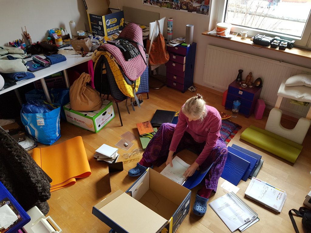 To keep or to throw away?